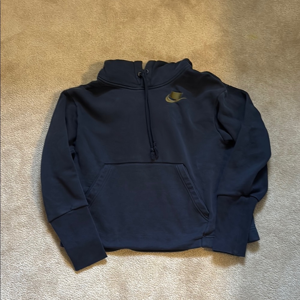 Nike Sweater